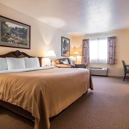 Quality Inn New Columbia-Lewisburg Екстериор снимка