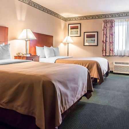 Quality Inn New Columbia-Lewisburg Екстериор снимка
