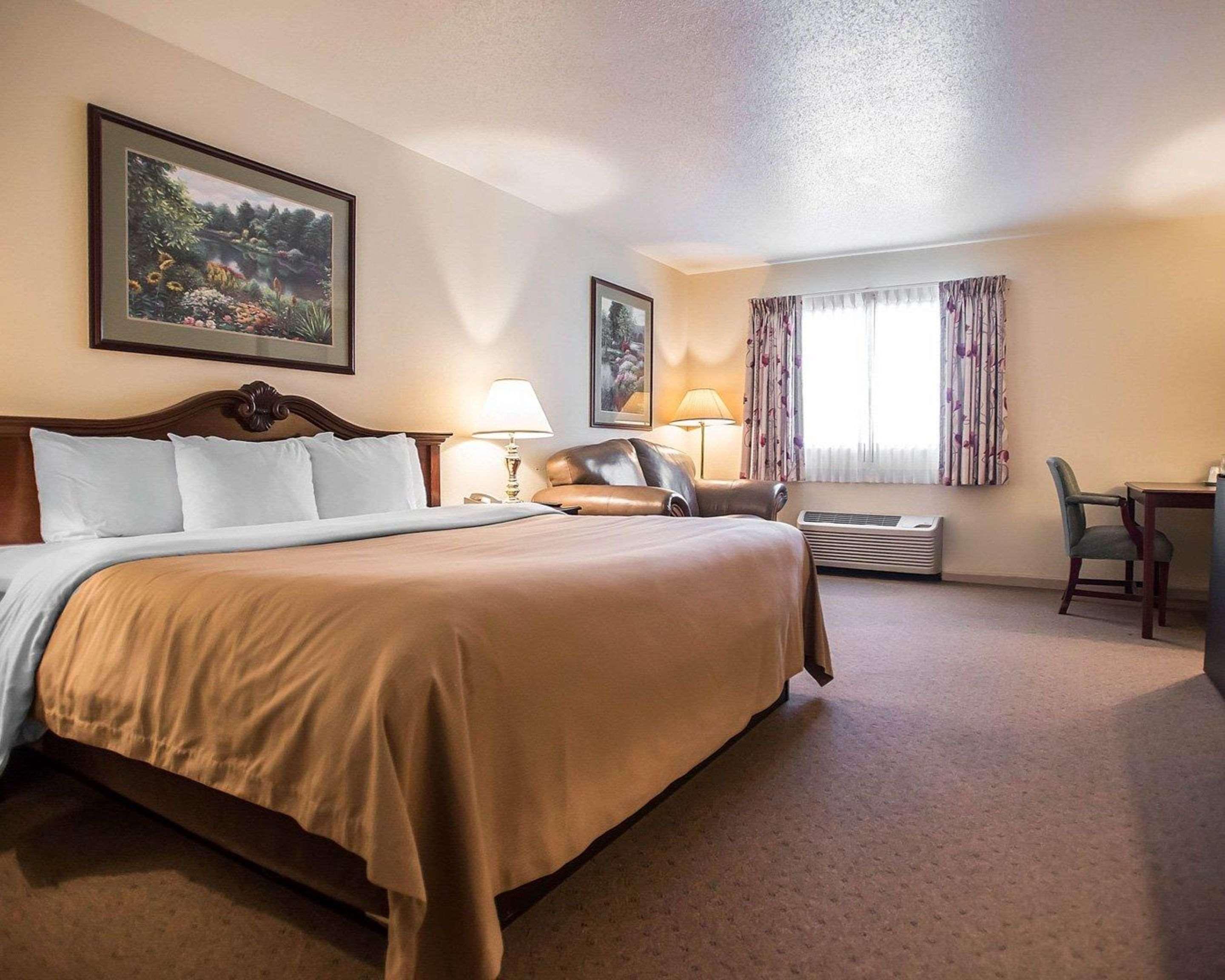 Quality Inn New Columbia-Lewisburg Екстериор снимка