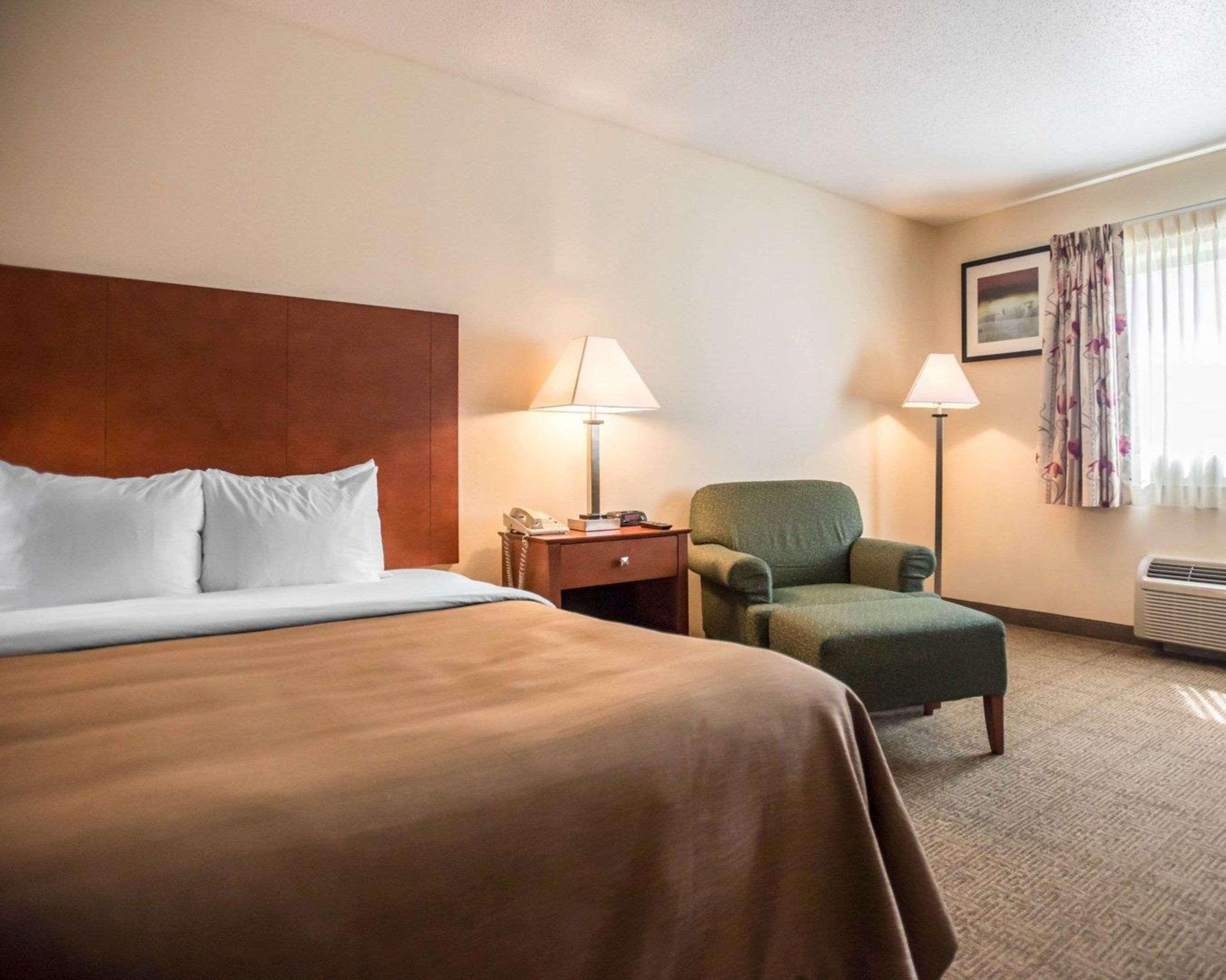 Quality Inn New Columbia-Lewisburg Екстериор снимка