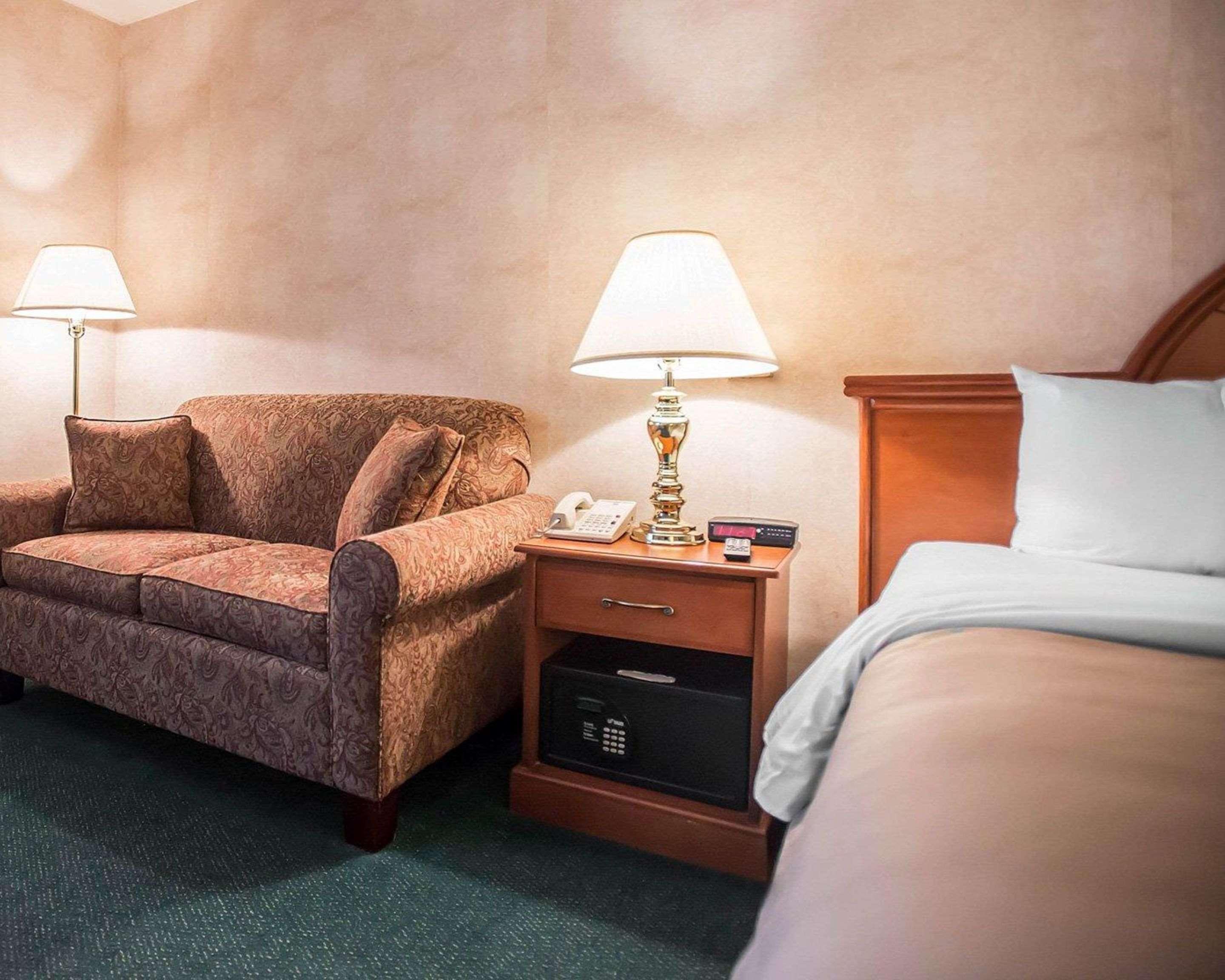 Quality Inn New Columbia-Lewisburg Екстериор снимка