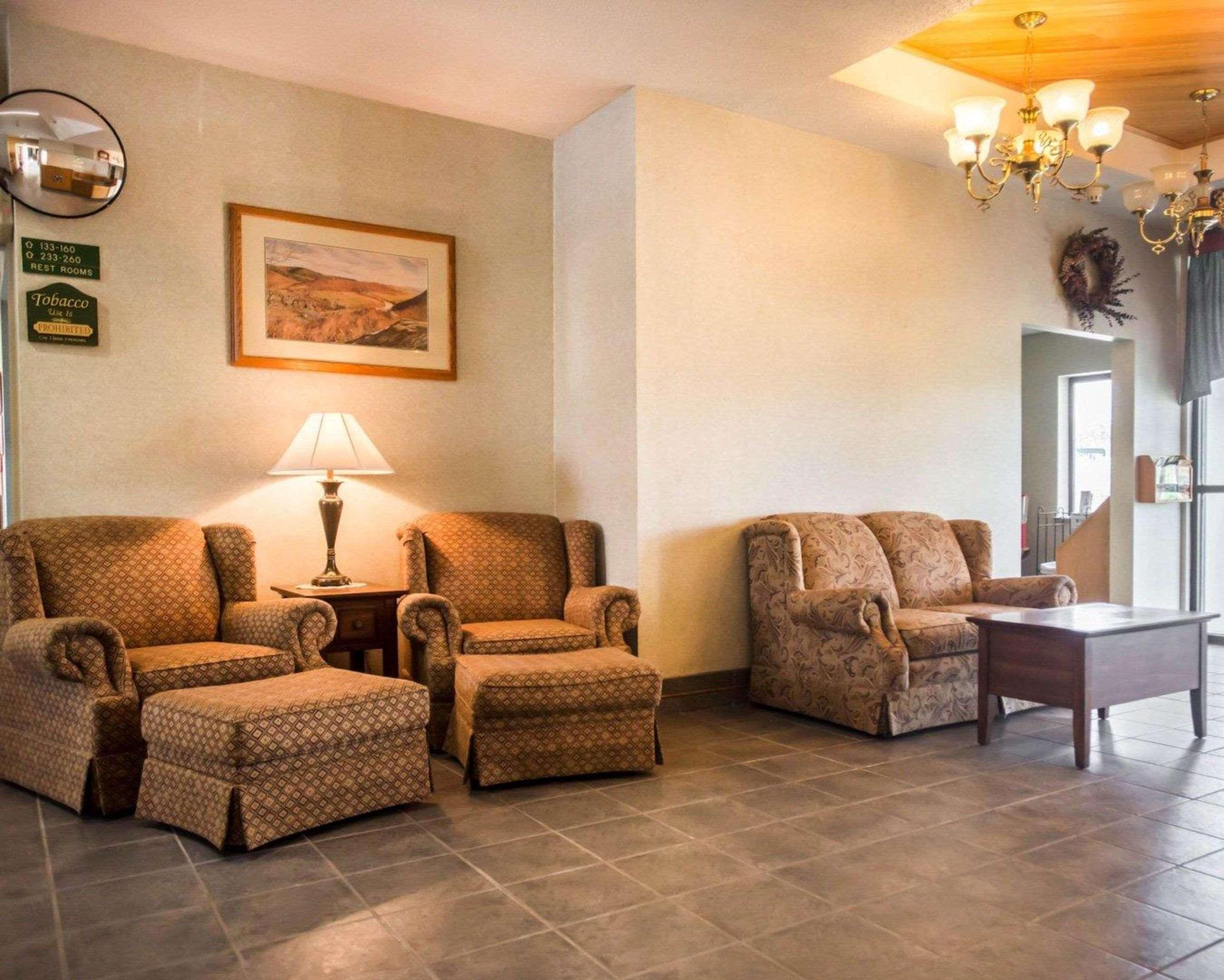 Quality Inn New Columbia-Lewisburg Екстериор снимка