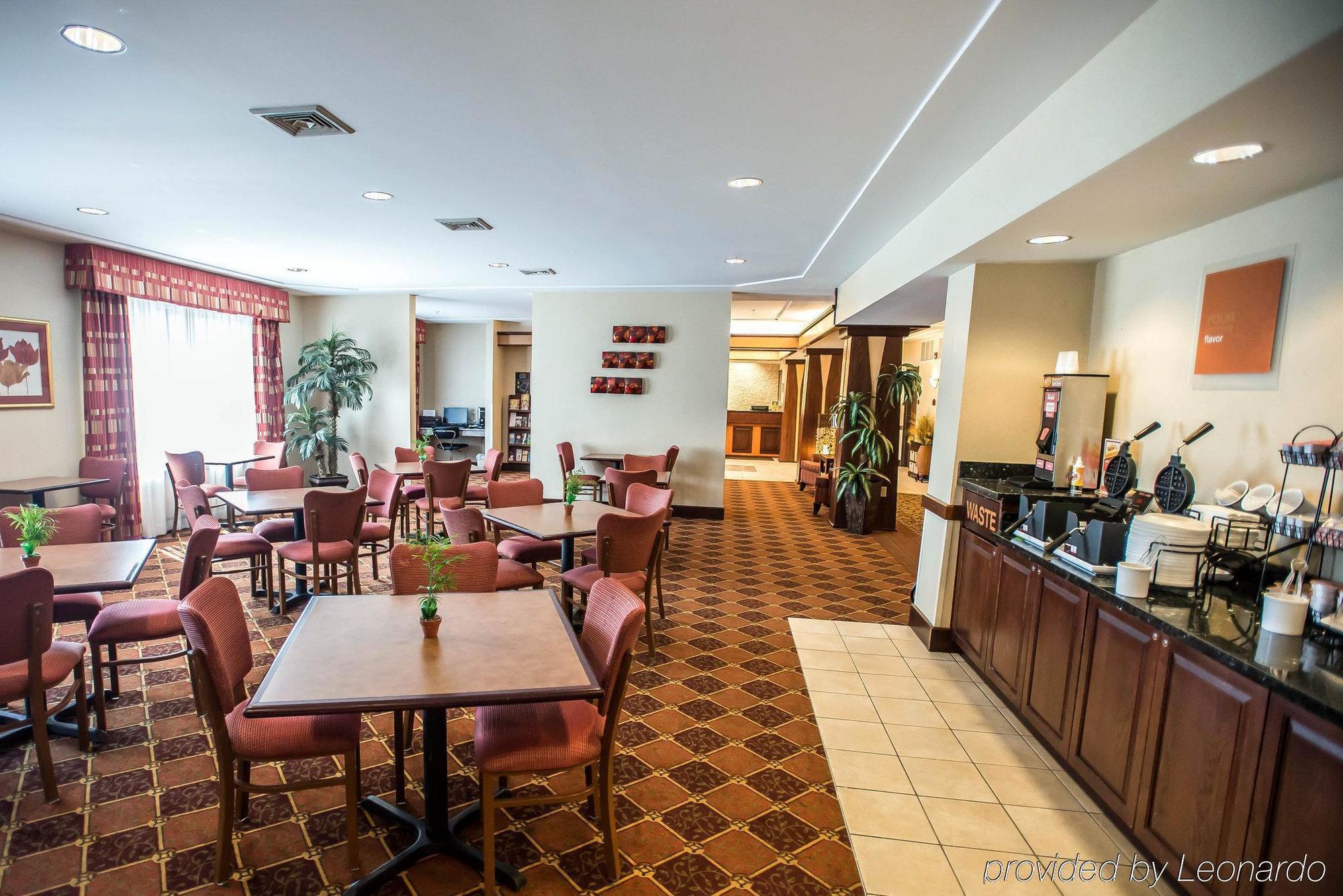 Quality Inn New Columbia-Lewisburg Екстериор снимка
