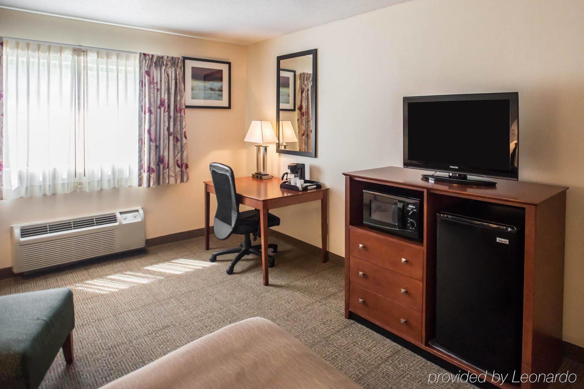 Quality Inn New Columbia-Lewisburg Екстериор снимка