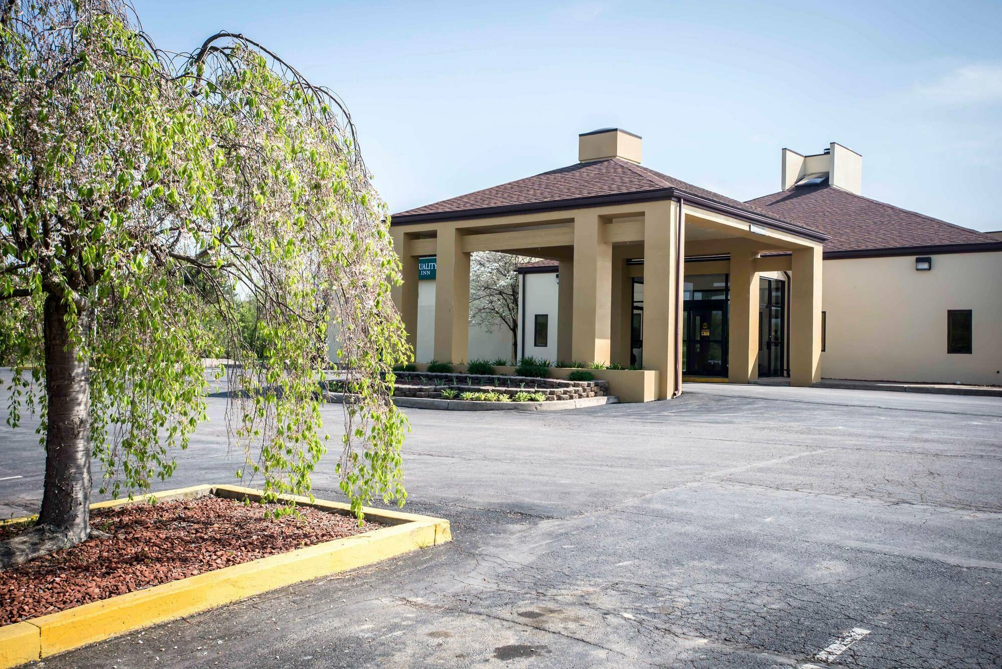 Quality Inn New Columbia-Lewisburg Екстериор снимка